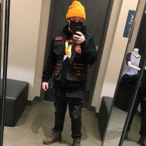 Meet your Posher, Cody